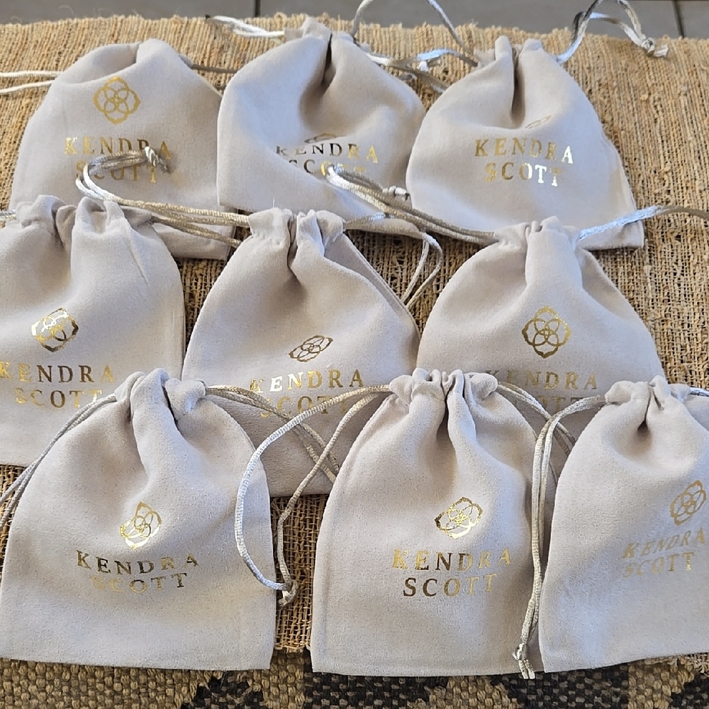 Kendra Scott 9  Jewelry Pouches